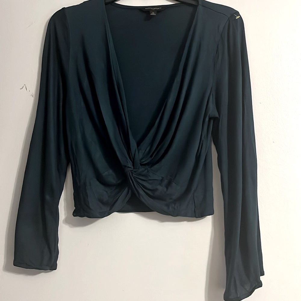 BANANA REPUBLIC Black Cross Front Knot Pullover Long Sleeve Top V Neck Size M